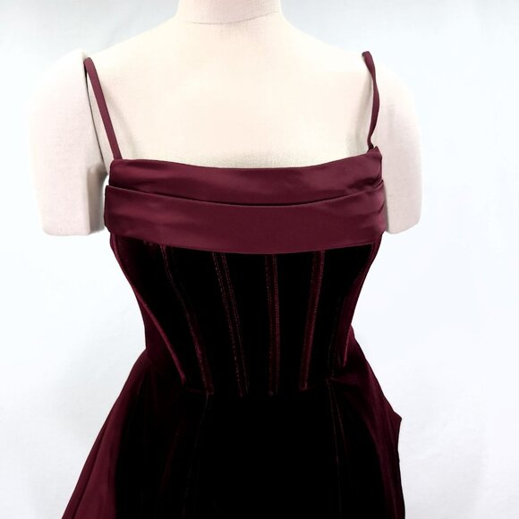 Azazie Atelier Mini Holiday Dress Womens 6 Wine Red Big Bow Back Velvet Cocktail - Picture 4 of 15